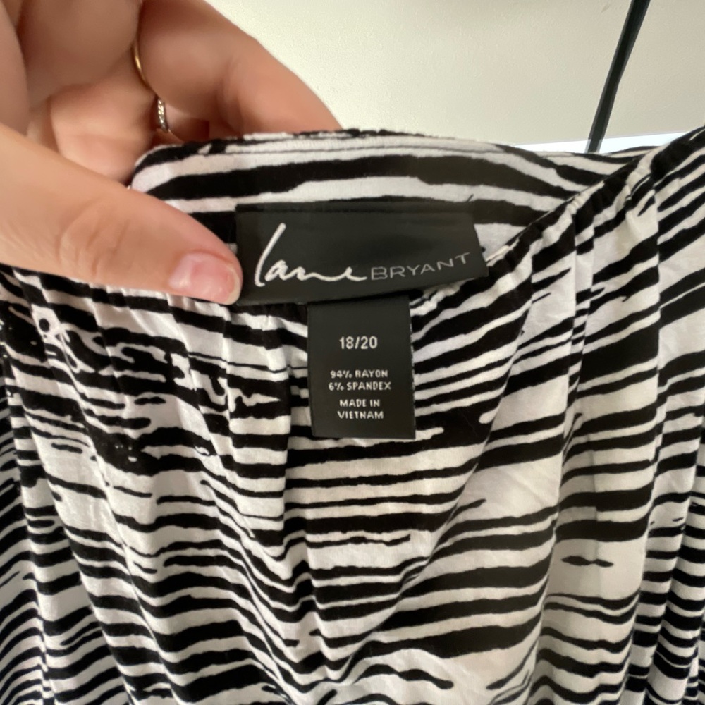 Black and white strapless dress - Picture 6 of 6